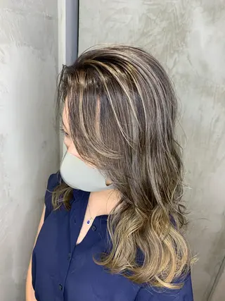 ロング 佐藤/本物志向の 髪質改善サロンのヘアスタイル