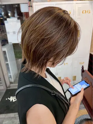 ミディアム カラー YUIMARL SAEのヘアスタイル