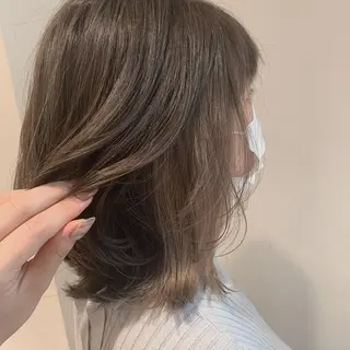 ミディアム カラー hair salon mtm所属・🕊mtm🫧梅田/ 定額制/透明感/艶髪のヘアスタイル