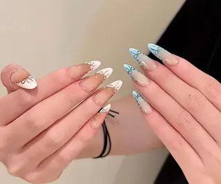 ネイル 相沢 さやかのネイルデザイン