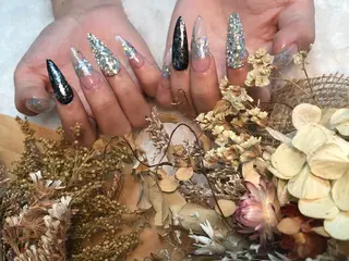 ネイル Trinity ネイリストスタッフのネイルデザイン