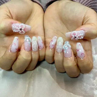 ネイル Rose Glass所属・Rose Glass 守山店のネイルデザイン