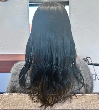 ロング カラー Carelly 髪質改善トリートメント＆ヘッドスパ 練馬所属・🥀 RINAのヘアスタイル