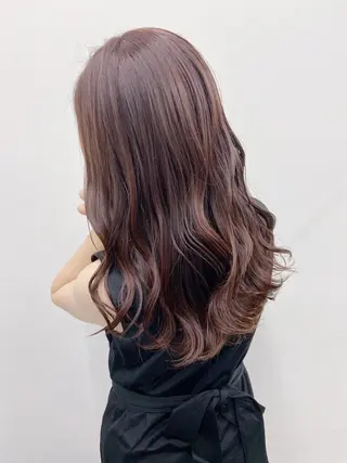 セミロング カラー 🦄インナーカラー 🦄貫井彩花のヘアスタイル