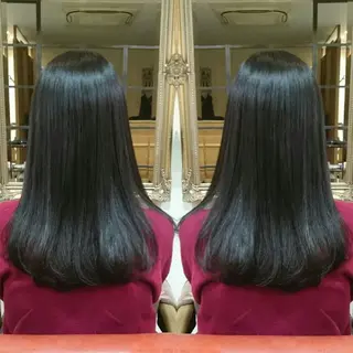 カラー セミロング RITA Hairs所属・☆艶髪・美髪☆ 川本のヘアスタイル