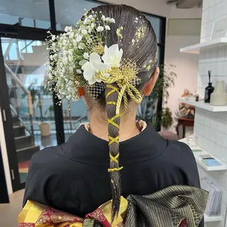 セミロング ヘアアレンジ Nico所属・Nico🌛 Karenのネイルデザイン