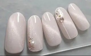 ネイル ゲン レイカのネイルデザイン