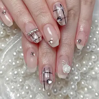 ネイル queens nailsalonのネイルデザイン