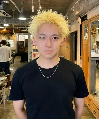ショート カラー 青木 拓充のヘアスタイル