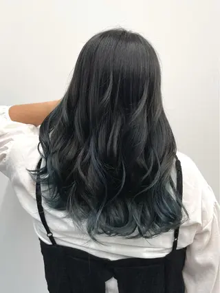 ミディアム カラー ヘアアレンジ 🦄インナーカラー 🦄貫井彩花のヘアスタイル