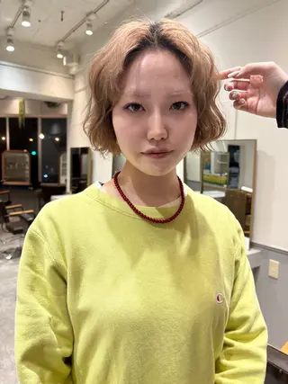 ショート カラー SIKI yuuna レイヤーカット🪽のヘアスタイル