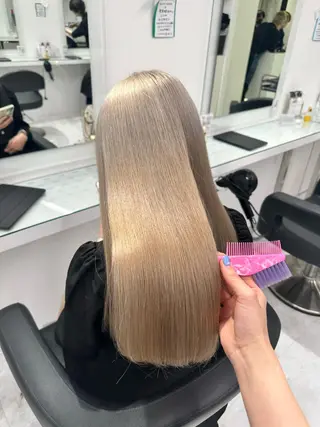 ロング 🎀淡めモテカラー WAKANA🎀のヘアスタイル