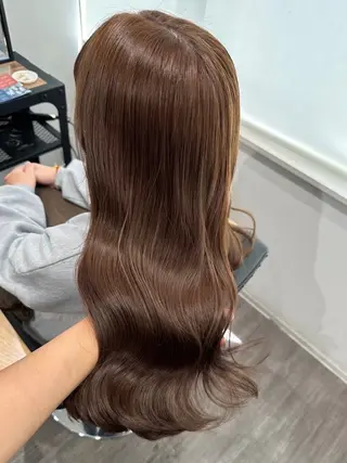 カラー 艶髪🥣透明感カラー 🫧前田奈津実のヘアスタイル