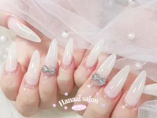 ネイル Hanaai Salon 瞳のネイルデザイン