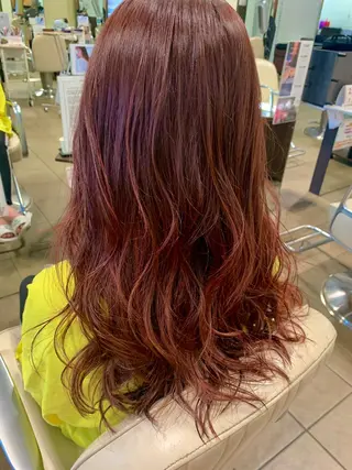 セミロング カラー 宮永 智香のヘアスタイル