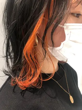 ミディアム カラー 古屋 花織のヘアスタイル