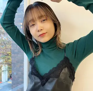 ミディアム カラー mizuho🐈⬛ 艶髪¦ダークトーンのヘアスタイル