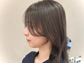 MIYU  ボブ ブリーチなしWカラーのヘアスタイル