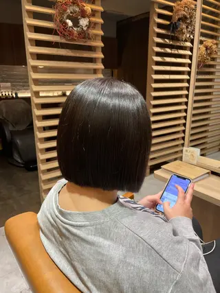 ショート 尾頃 功明のヘアスタイル