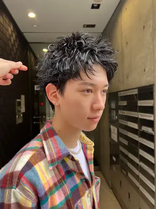 ショート メンズ 大阪メンズハイトーン /スパイキー/RAIのヘアスタイル