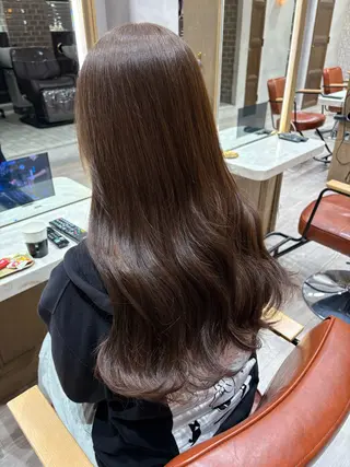 ロング PANOLA所属・ツ カのヘアスタイル