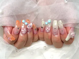 ネイル Roi〈ロワ〉 Akariのネイルデザイン