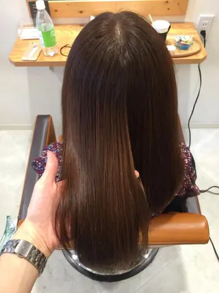 ロング ツヤ髪専門美容師 桑原 和誠のヘアスタイル