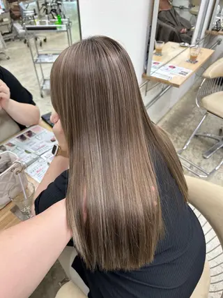 カラー Femme woman所属・Femme ♡AIRIのヘアスタイル