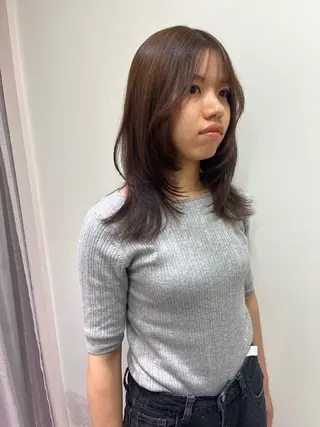 ミディアム 松村 澪里のヘアスタイル