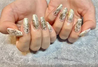 ネイル beamerci🌼 SHIORIのネイルデザイン