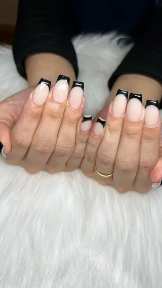 ネイル 𝐧𝐚𝐢𝐥 𝐌𝐢𝐖𝐢𝐢のネイルデザイン