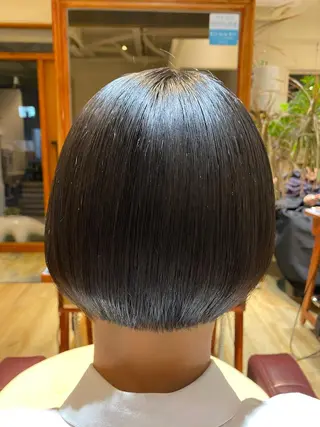 ショート ICON所属・艶美髪マスター 店長✂︎YUKKEのヘアスタイル