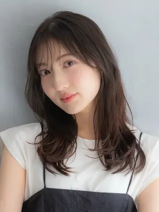 街で映えるあなただけ のデザインを蘆谷華帆のヘアスタイル
