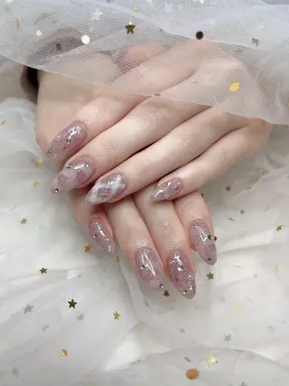 ネイル ジョリ En 💞🦋のネイルデザイン