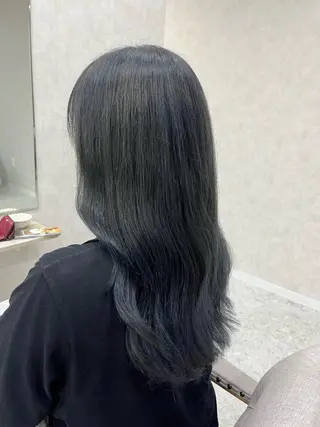 カラー ROEN ryokaのヘアスタイル