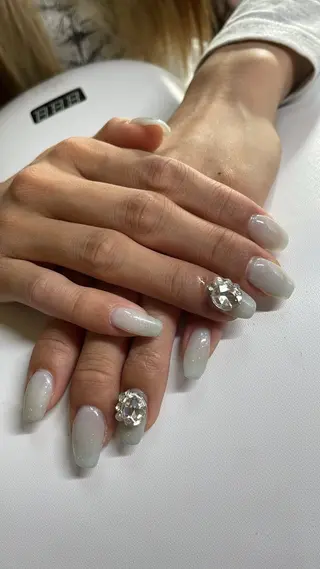 ネイル Charlot Nail Salonのネイルデザイン