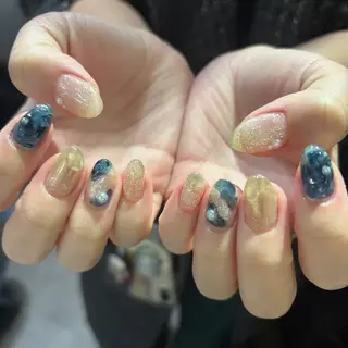 ネイル 栗田 ゆう子のネイルデザイン