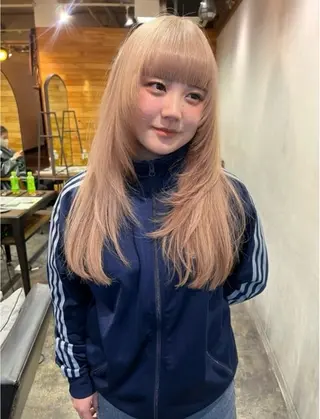 ロング ハイトーン/デザイン honokaのヘアスタイル