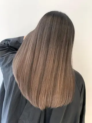 セミロング カラー 公式 Ease by amble luxeのヘアスタイル