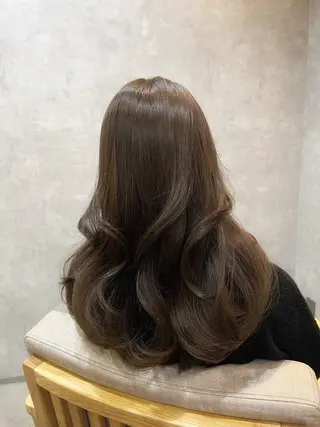 ロング カラー 中村 ひなたのヘアスタイル