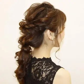 ロング ヘアアレンジ moca eye&nail所属・moca eye&nailのマツエク・マツパデザイン