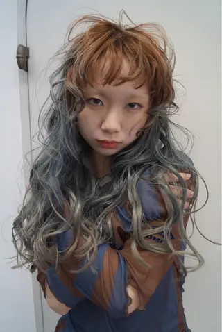 ロング カラー 中尾 未来のヘアスタイル