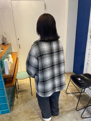 ミディアム カラー MIOベージュカラー 柔らかいカラーのヘアスタイル