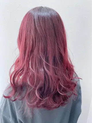 ロング カラー ARISA🦋推し・ アニメカラー/派手髪のヘアスタイル