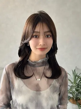 セミロング カラー ❤️ショートカット ・顔周りカット❤️のヘアスタイル