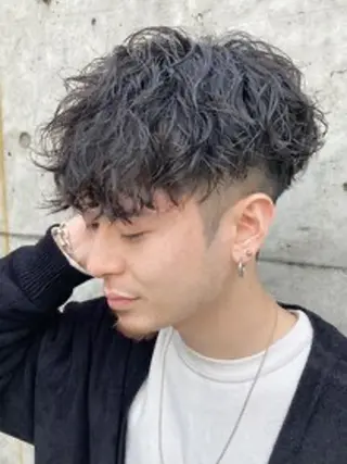 ミディアム パーマ メンズ fifth 渡部竜馬のヘアスタイル