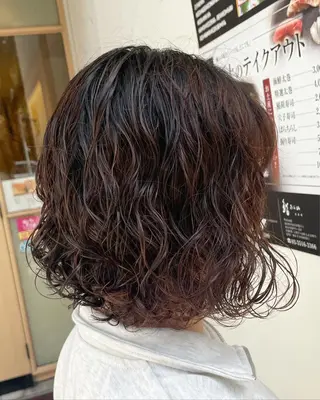 ミディアム カラー パーマ 大石 陽菜のヘアスタイル