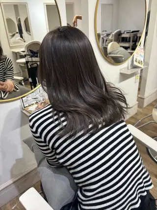 セミロング カラー Risa🐈⬛/ グレージュ/透明感のヘアスタイル