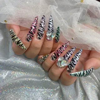 ネイル Nail Salon & MORE.のネイルデザイン