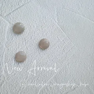 ネイル Nailsalon MagicShopのネイルデザイン